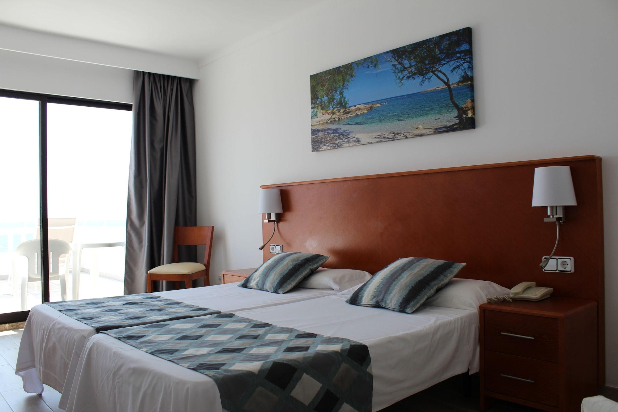 Veronica Hotel